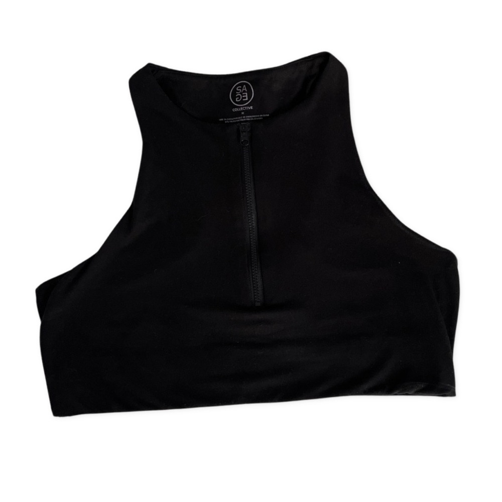Black crop top sports bra